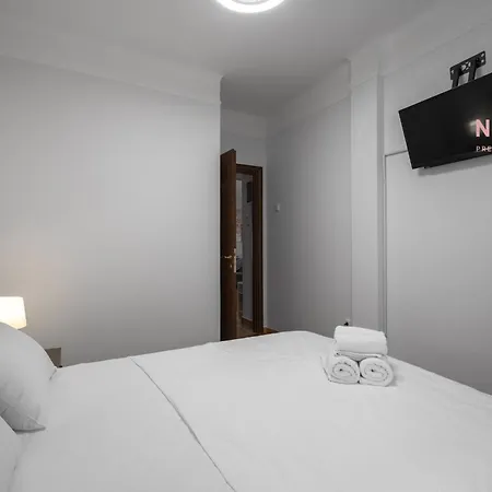 Armonia, Nilie Hospitality Mgmt Daire *
